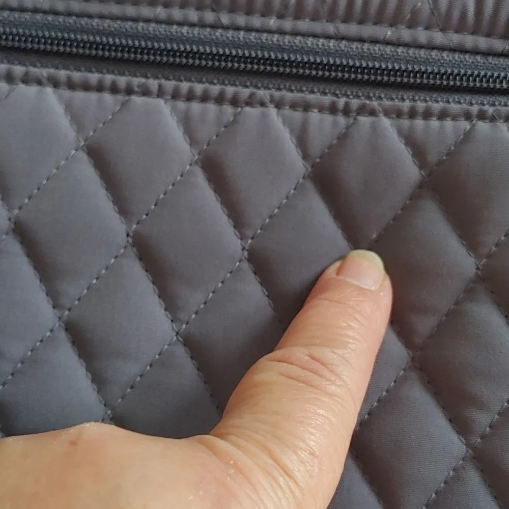 💚Vera Bradley small Quilted crossbody bag - Picture 10 of 11